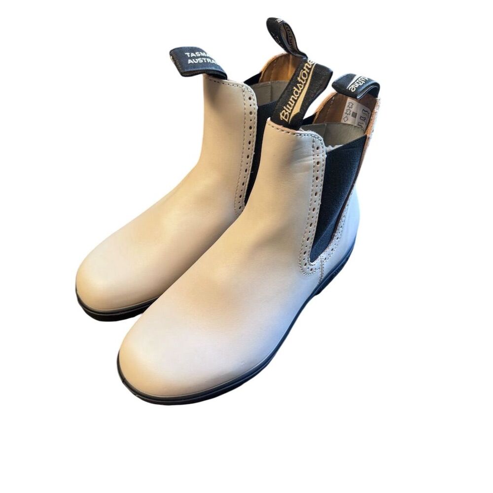 Blundstone Cream Ankle Boots